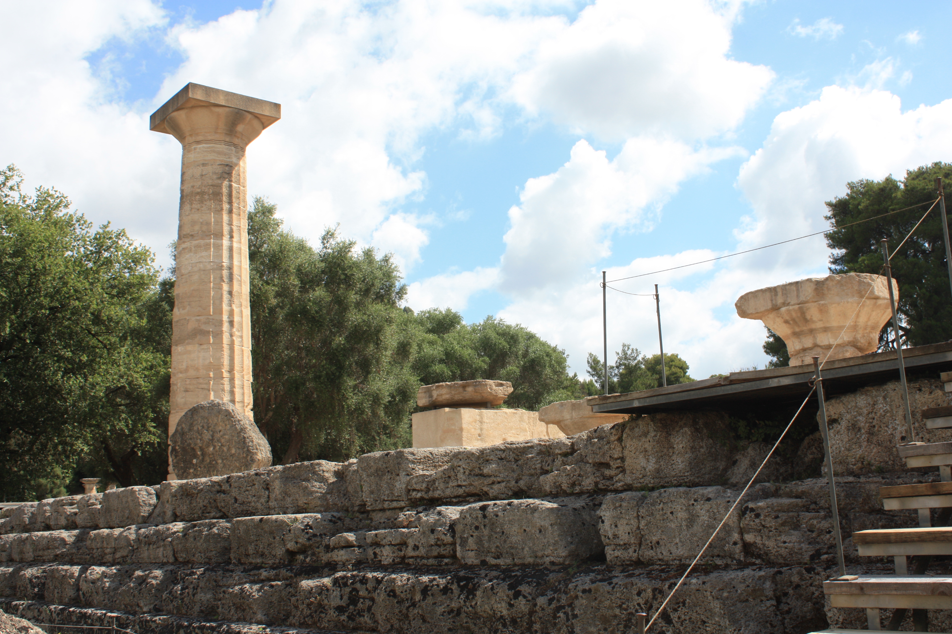 Ruins of the Temple of Zeus with reconstructed pillar