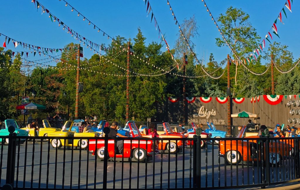 The rollickin roadsters in cars land