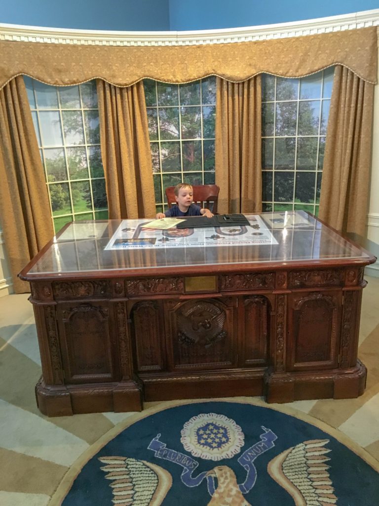 Oval Office at Treehouse Museum