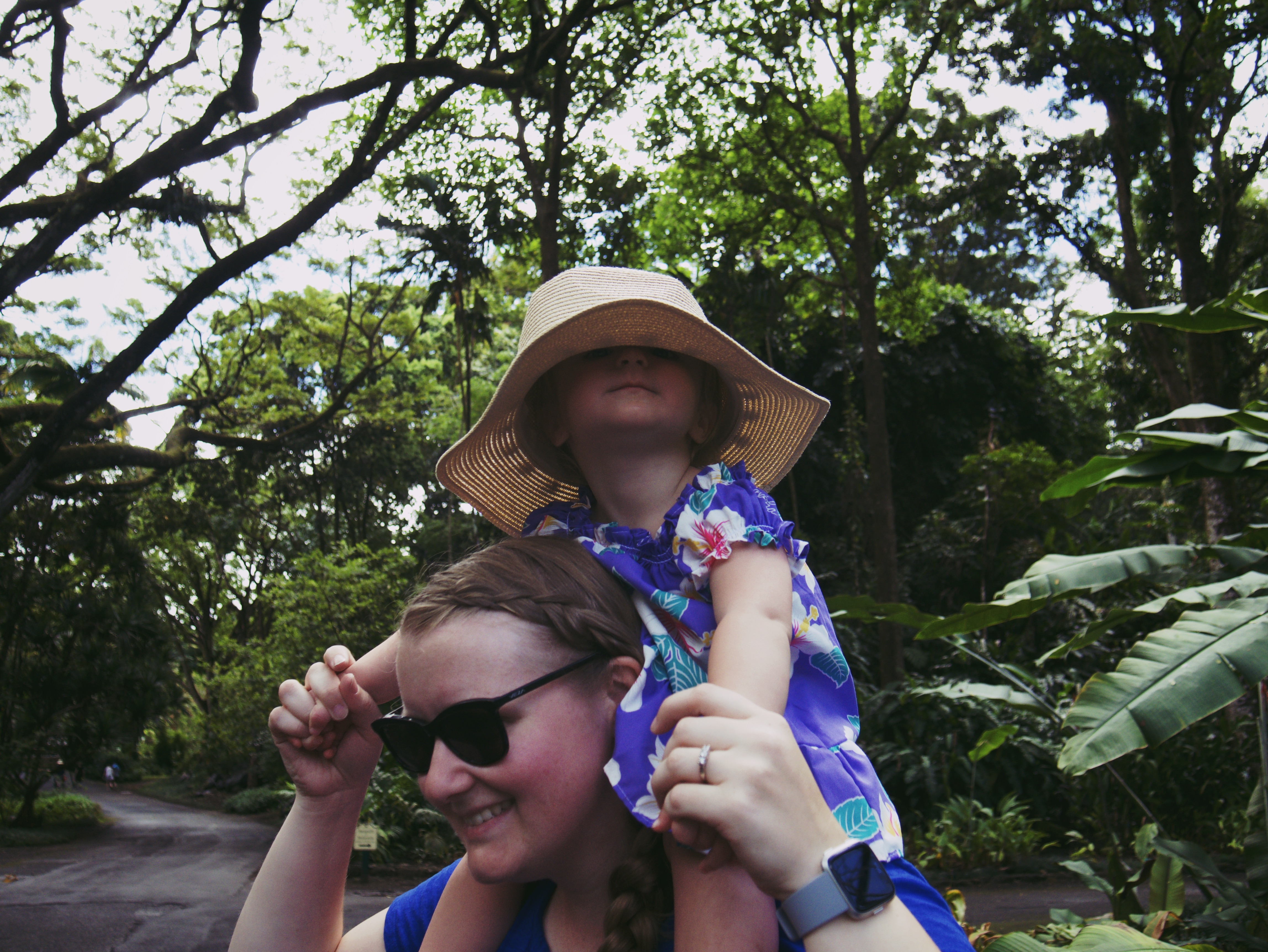 Meagan and Lucy in Waimea Valley
