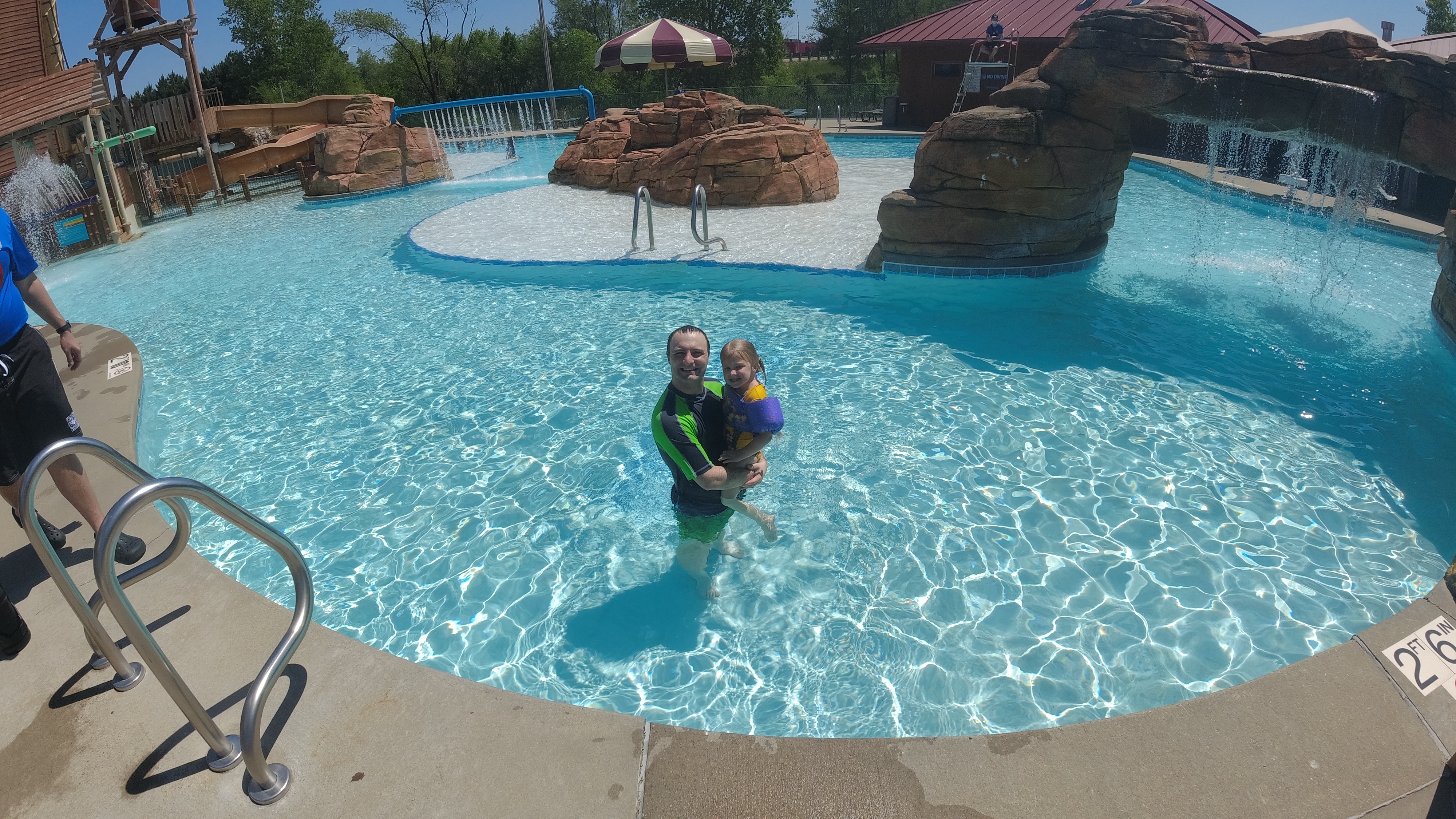Lucy and Ben in the outside pool at the Great Wolf Lodge at Wisconsin Dells